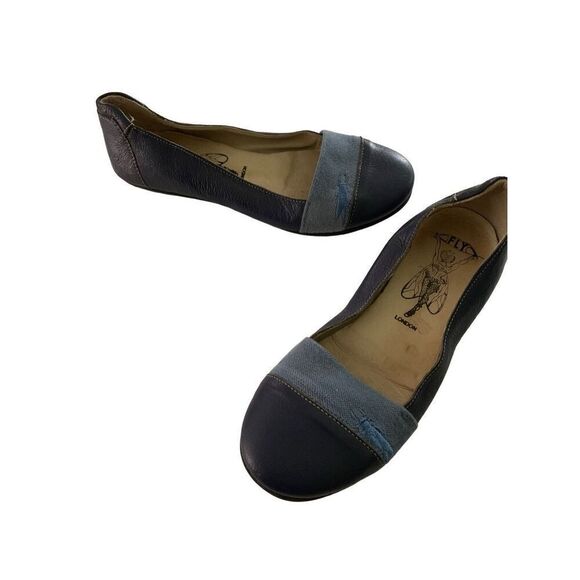 Fly London flats blue women's size 37 US 6.5/7 - Picture 1 of 9